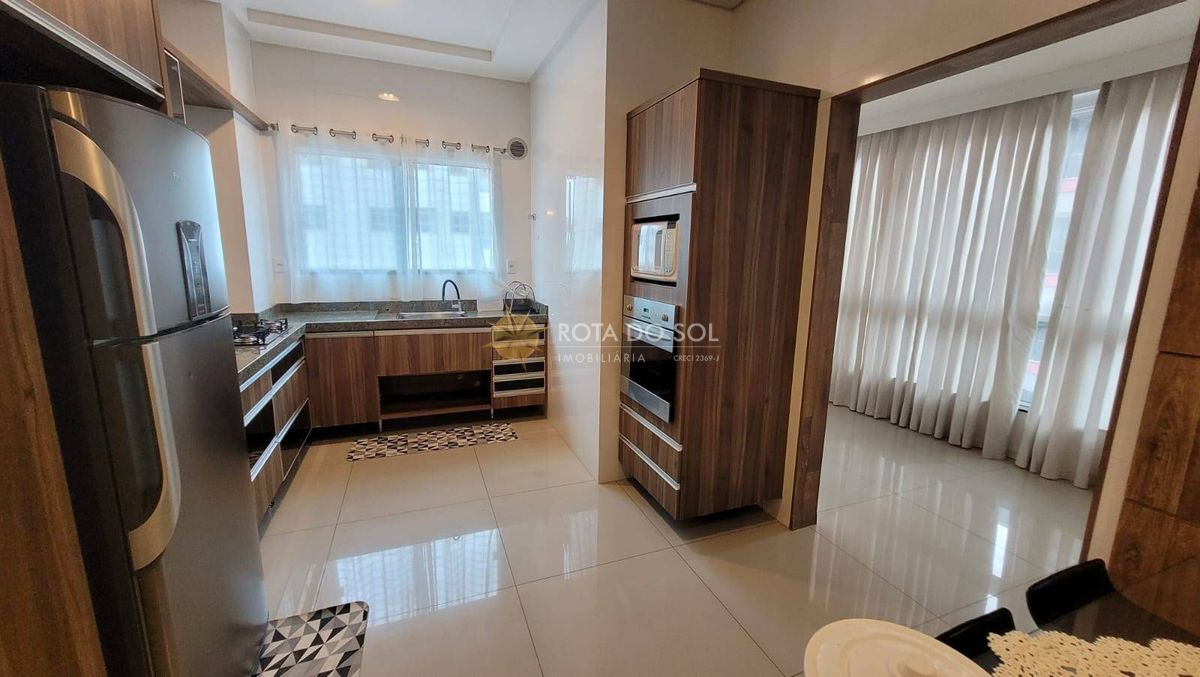 Residecial Embaixador Apartamento 3 Suítes e 2 Vagas em Meia Praia Itapema SC