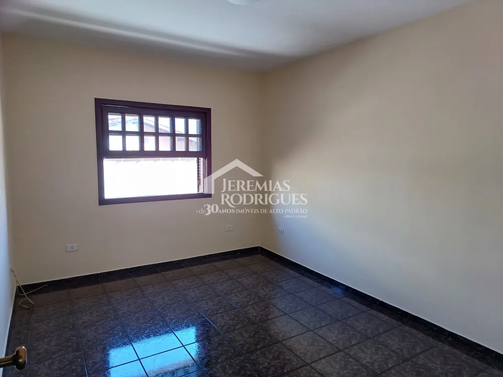 Casa com 3 quartos, 223 m², venda por R$670.000 - Campo Alegre - Pindamonhangaba/SP