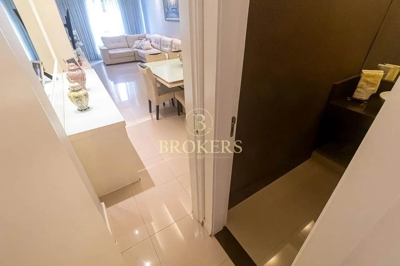 Apartamento à venda, Rua Miguel Lemos - Copacabana. Duplex modernizado, 3 quartos, sendo 1 suíte co