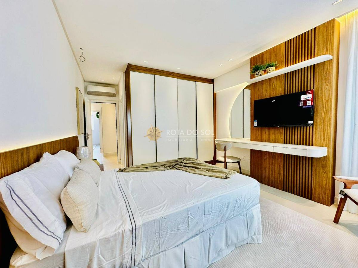 Pleniluni Apartamento 3 Suítes Frente à Avenida Meia Praia Itapema SC