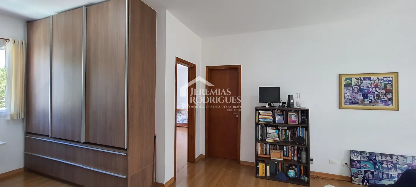 Casa com 3 suítes para venda no Condomínio Campos Do Conde II Versailles em Tremembé/SP