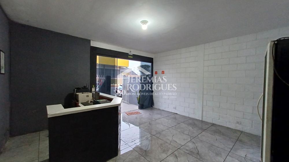 Prédio comercial à venda no Parque São Domingos!