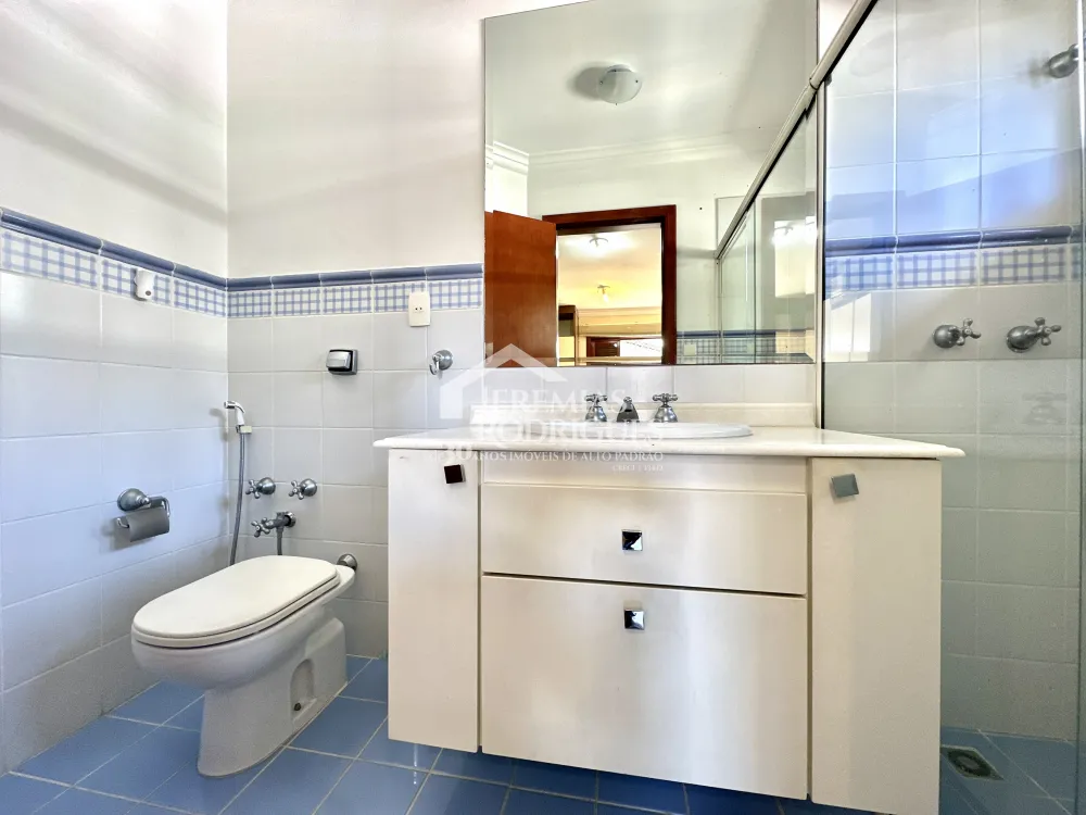 Casa com 4 quartos, 617 m² - Condomínio Taubaté Village - Taubaté/SP