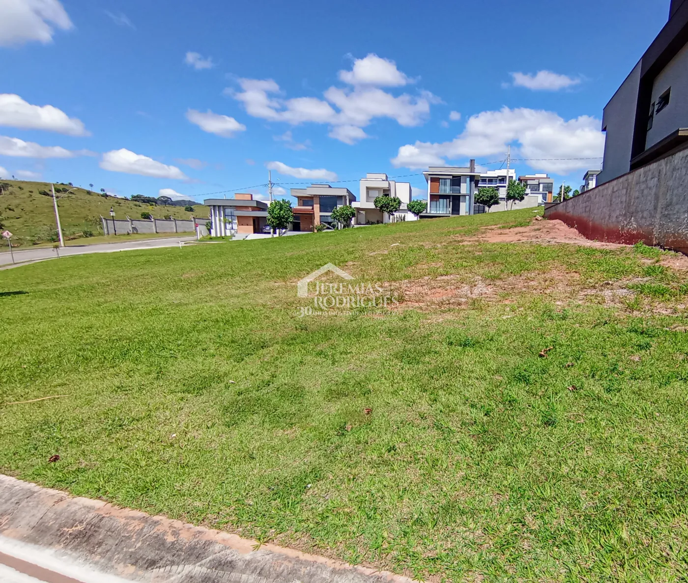 Terreno para venda com 488 m² no Condomínio Condomínio Cyrella Landscape em Taubaté/SP