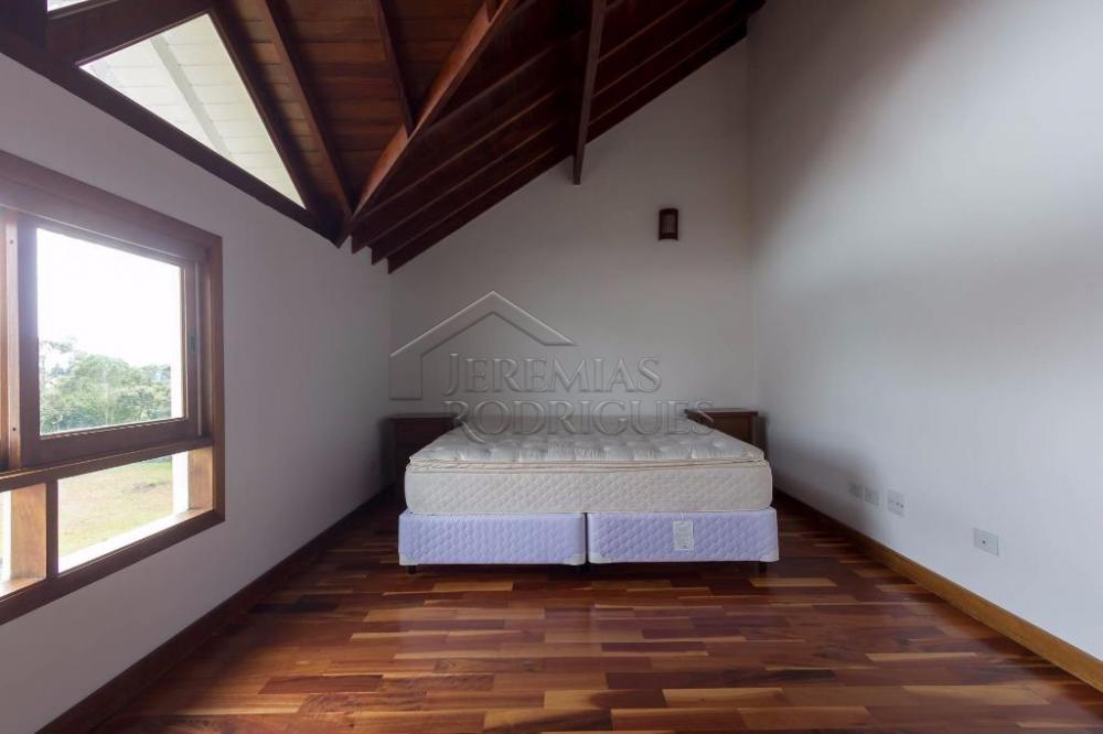Casa à venda por R$ 1.350.000,00 - Campos do Jordão/SP