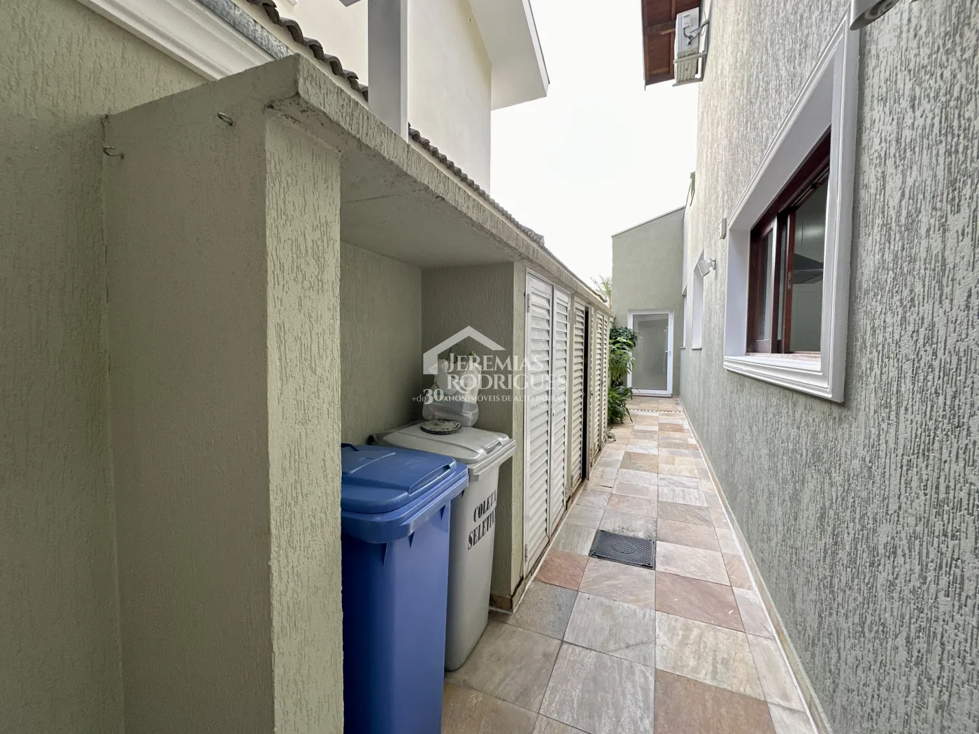 Casa com 3 suítes, 386 m² - Condomínio Taubaté Village - Taubaté/SP