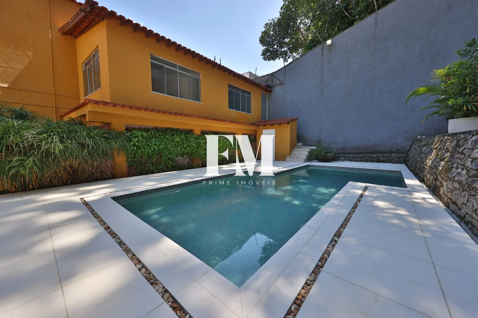 Santa Teresa | 6 Quartos (3 Suítes) | 1.100m² de Terreno com Piscina e Vista para a Natureza - foto 66