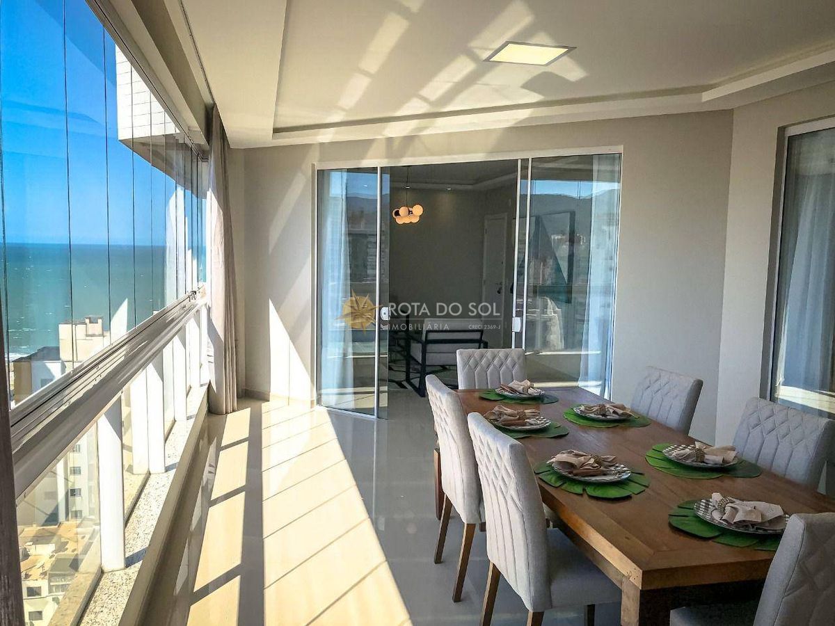Luana Delagnello Apartamento 4 Suítes Meia Praia Itapema SC