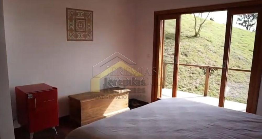 Casa para venda e locação com 3 dormitórios em Santo Antônio do Pinhal/SP