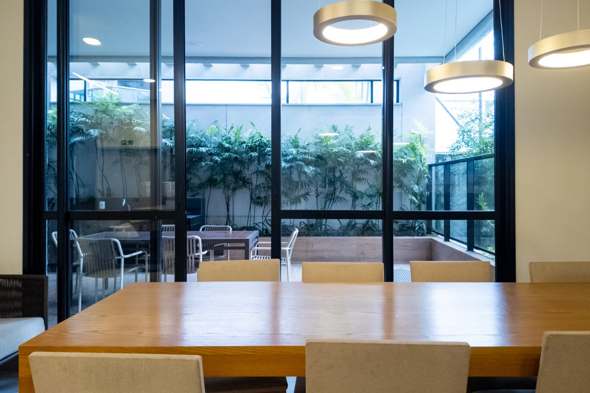 Studio mobiliado 43 m² | 700 m do metrô Praça da Árvore