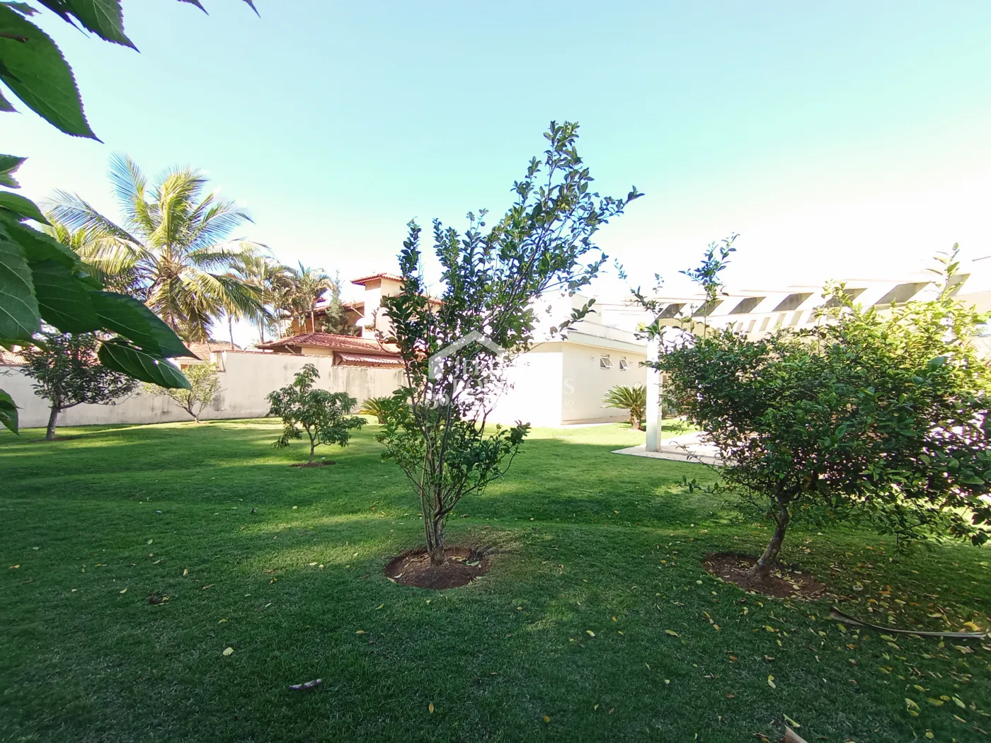 Casa à venda com 4 dormitórios no Condomínio Village Paineiras em Pindamonhangaba/SP