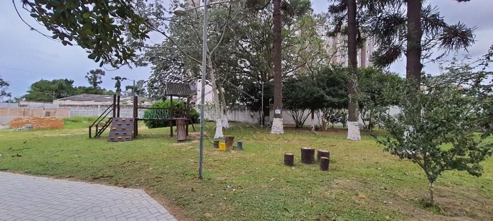 Casa à venda com 3 suítes no Condomínio Parque das Araucárias em Tremembé/SP.