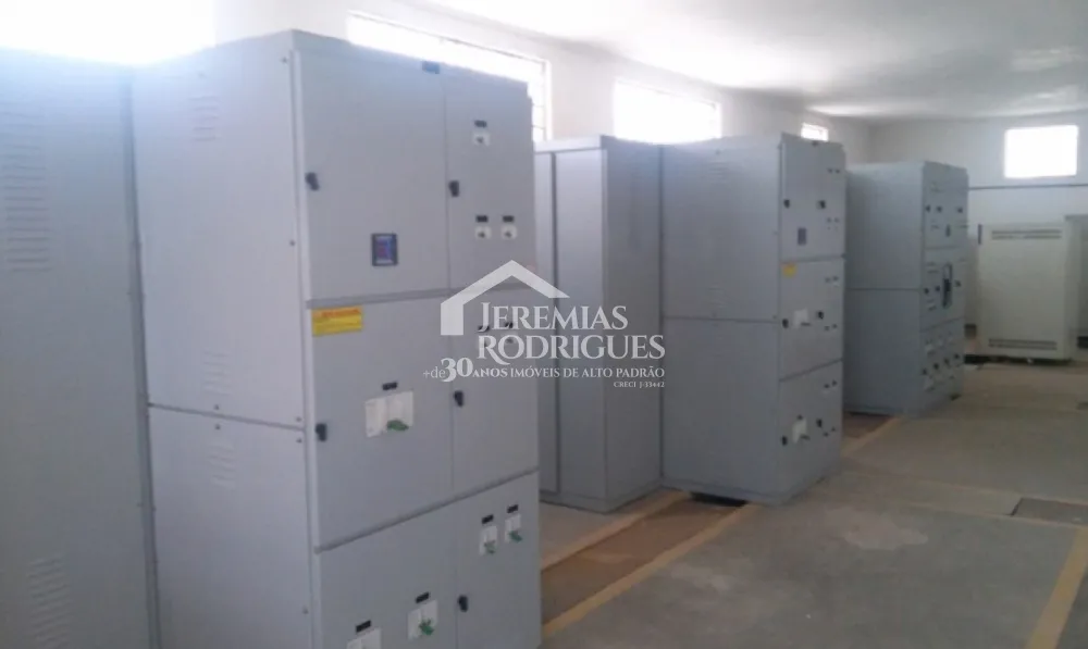 Excelente galpão padrão AA climatizado e com piso antiestático