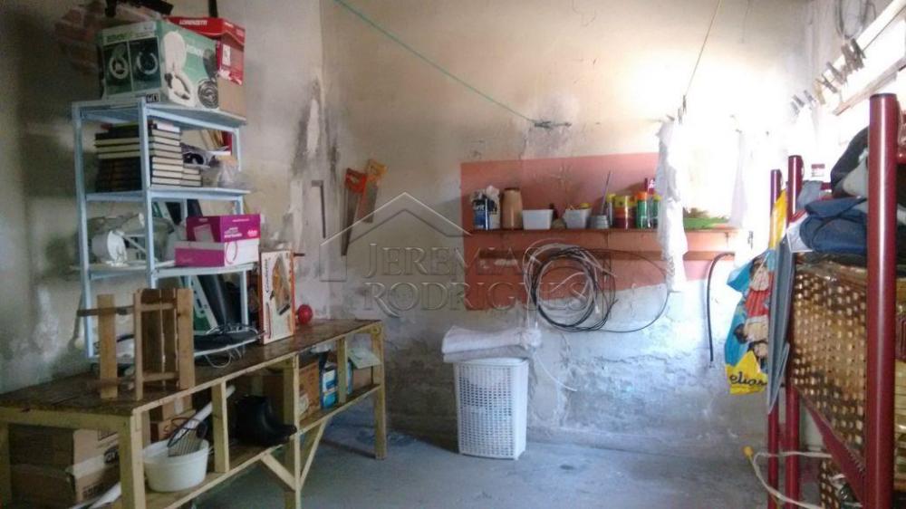 Casa com 3 quartos, 270 m² - Independência - Taubaté/SP