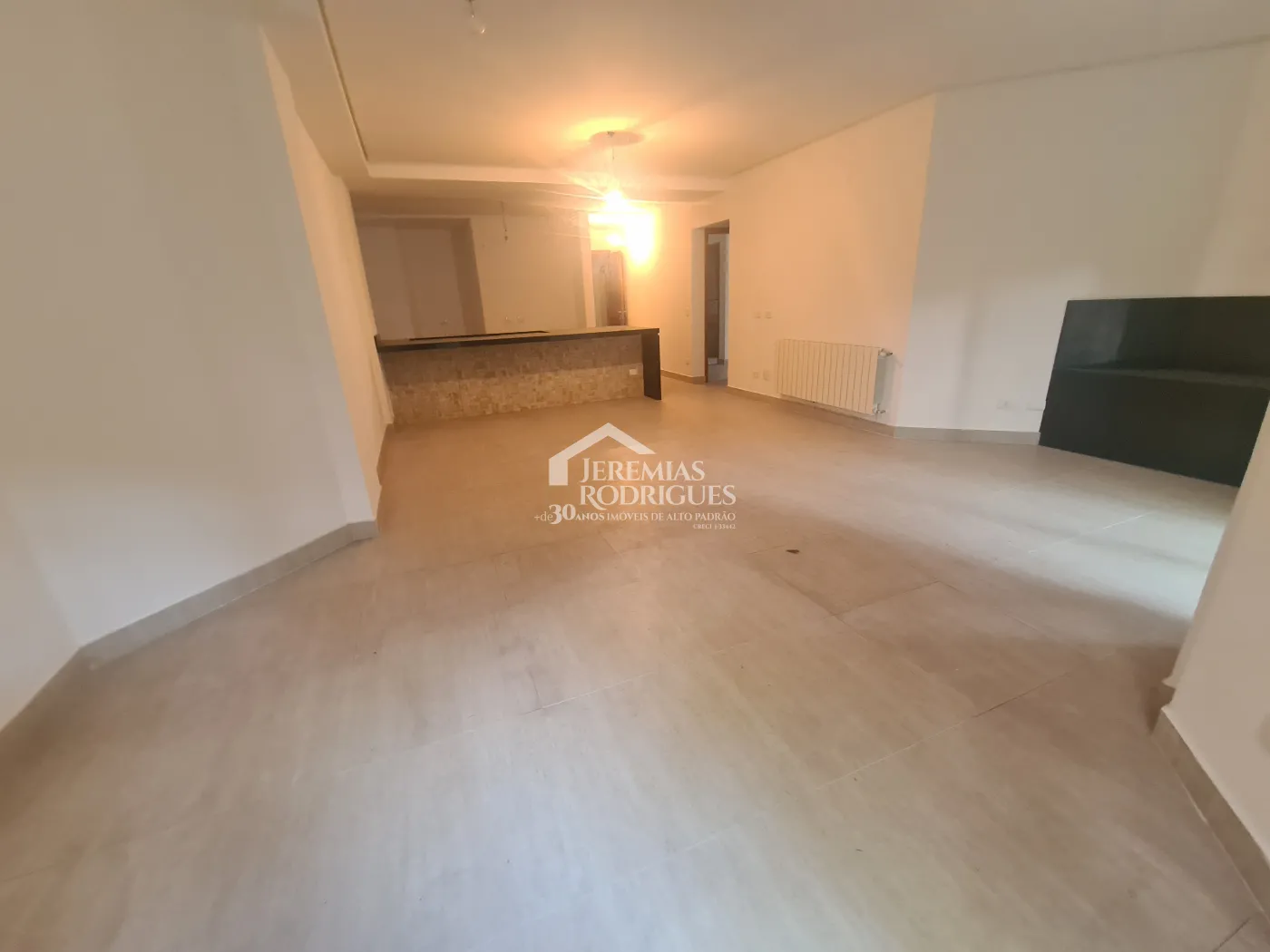 Apartamento para venda com 3 dormitórios no Condomínio Vila Americana em Campos do Jordão/SP