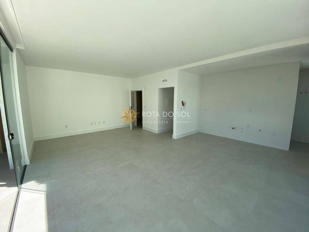 Aalborg apartamento 3 suítes 2 vagas na Meia Praia — foto 3