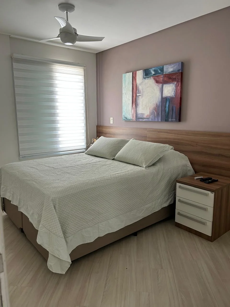 Apartamento à venda com 3 dormitórios no Condomínio Placere em Taubaté/SP. 