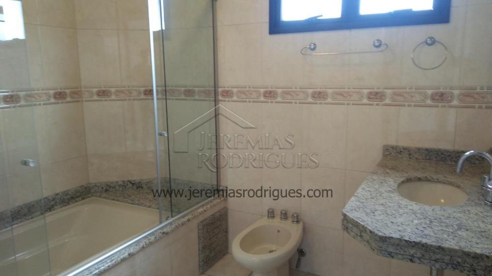 Apartamento à venda com 3 dormitórios, 146 m² no Edifício Olímpia em Taubaté/SP. 