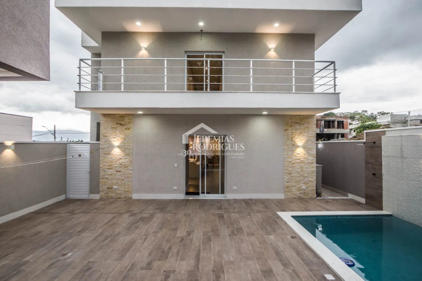 Casa com 368 m² - Condomínio Morada do Visconde - Tremembé/SP