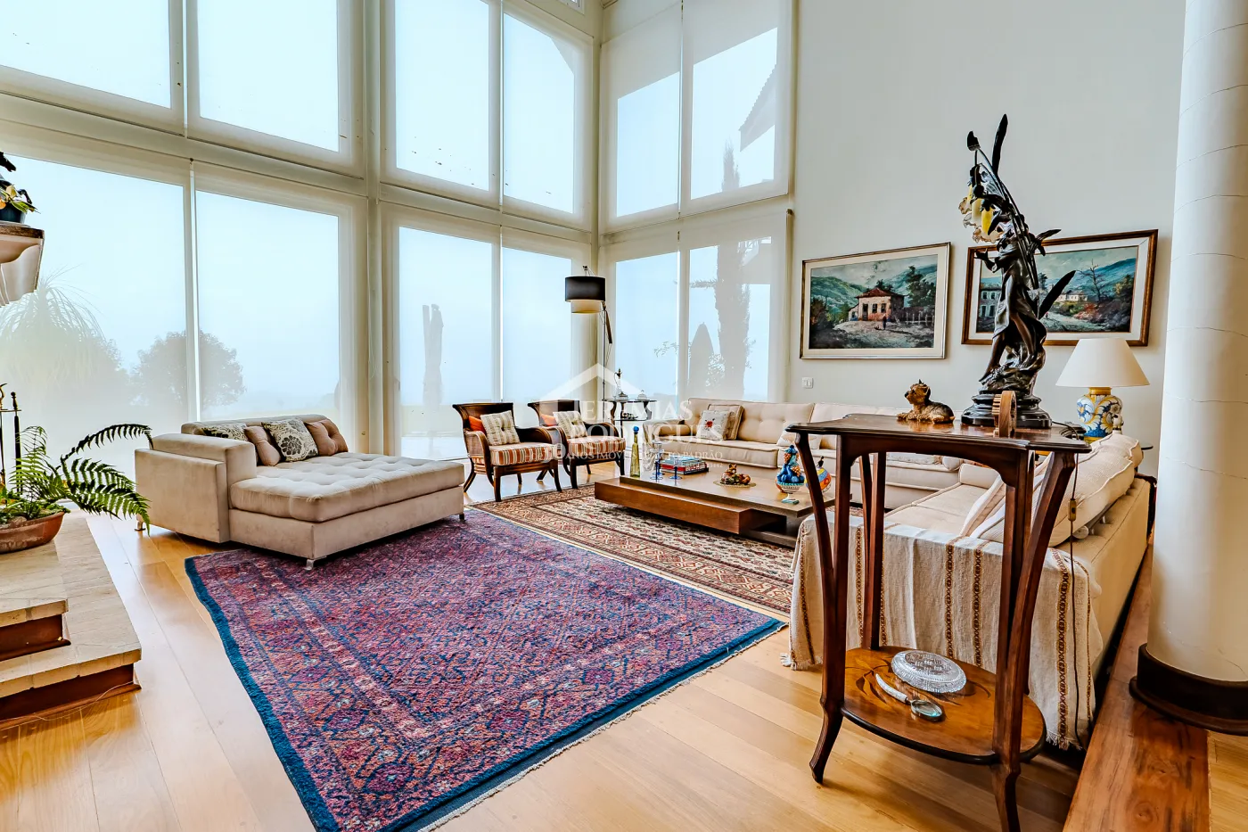 Casa à venda no Parque Pedra do Baú em Campos do Jordão/SP.