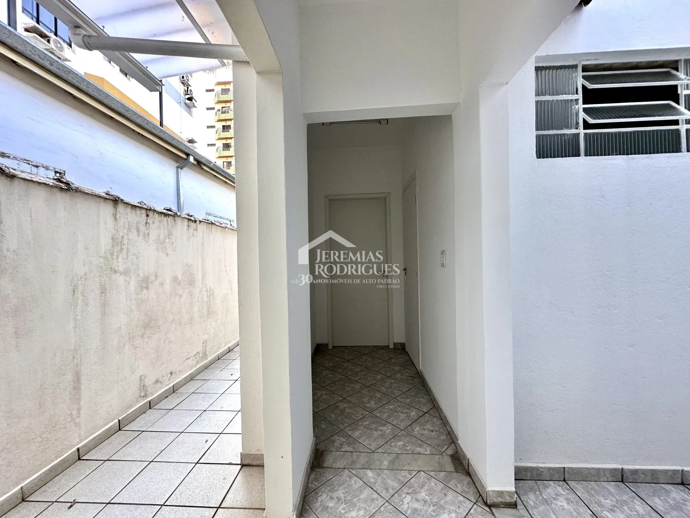 Ponto comercial no Centro de Taubaté/SP