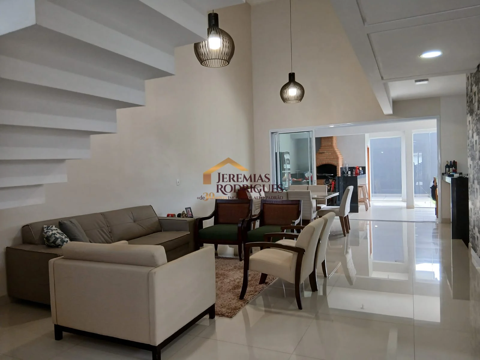 Casa à venda no Condomínio Campos do Conde I em Tremembé/SP. — foto 1