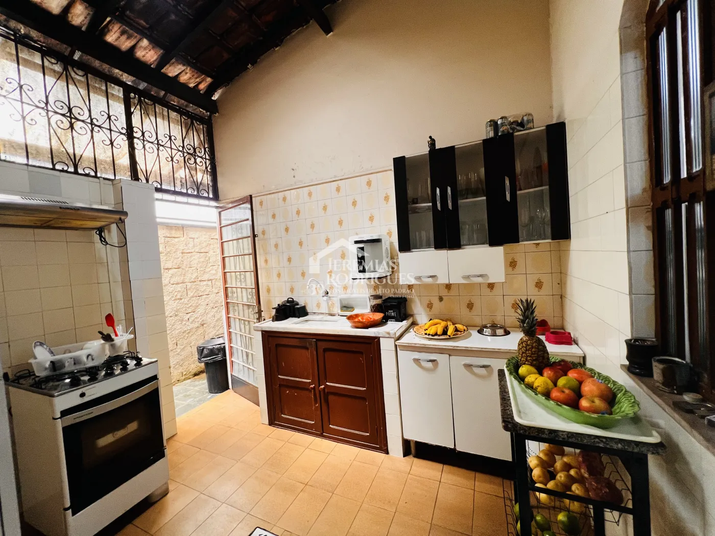 Casa para venda com 4 dormitórios no Centro em Taubaté/SP