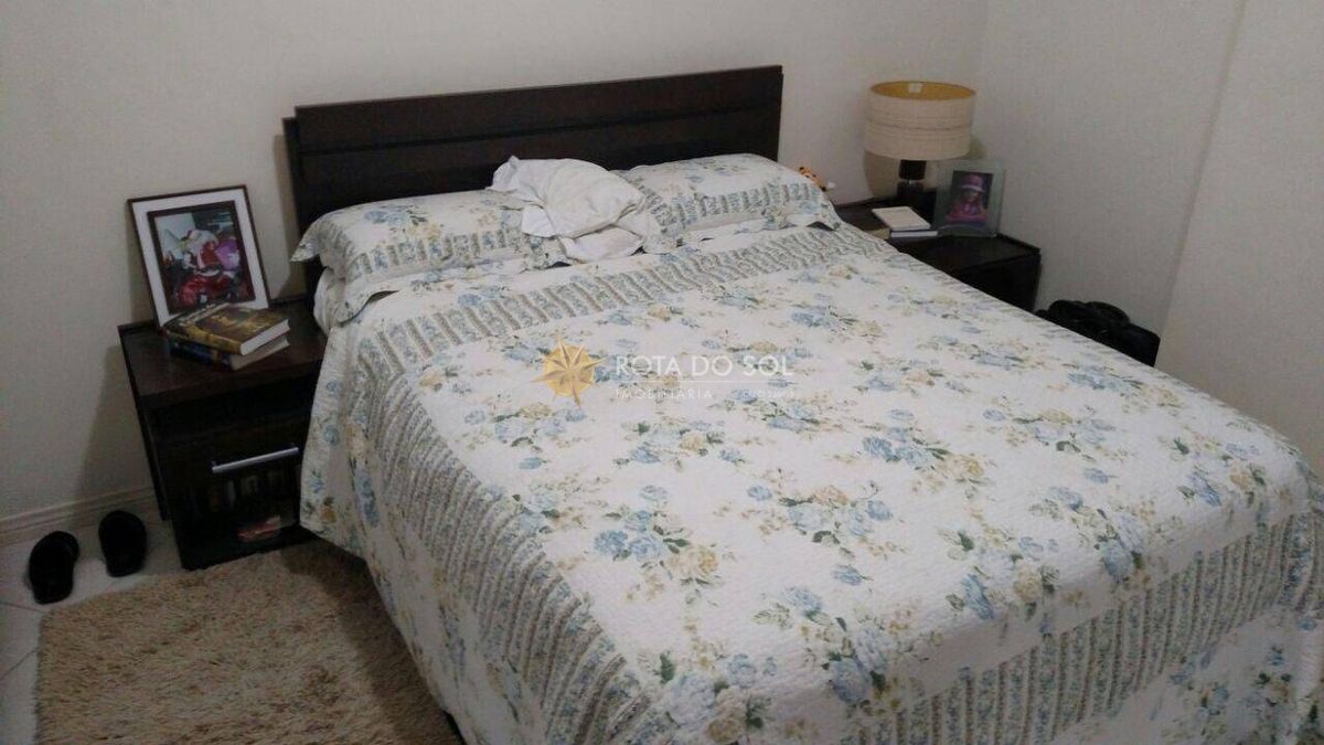 Cistal Mar Apartamento 3 Quartos e Terraço Privativo na Meia Praia