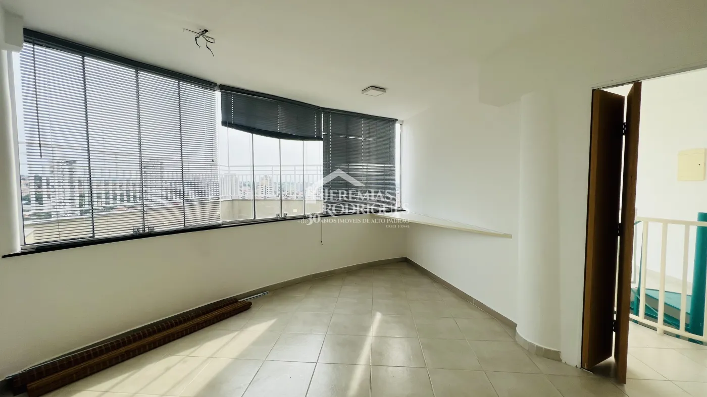 Apartamento residencial para locação e venda no Edifício MOB em Taubaté/SP.