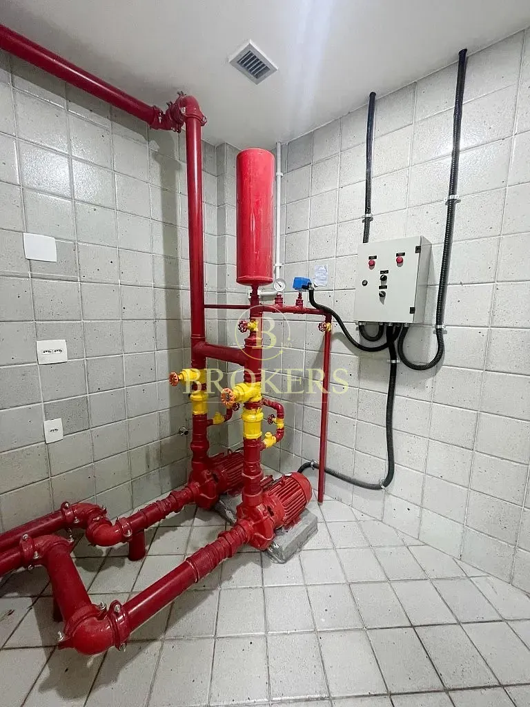 Edifício de sede corporativa exclusiva no Humaitá em localização estratégica da Zona Sul