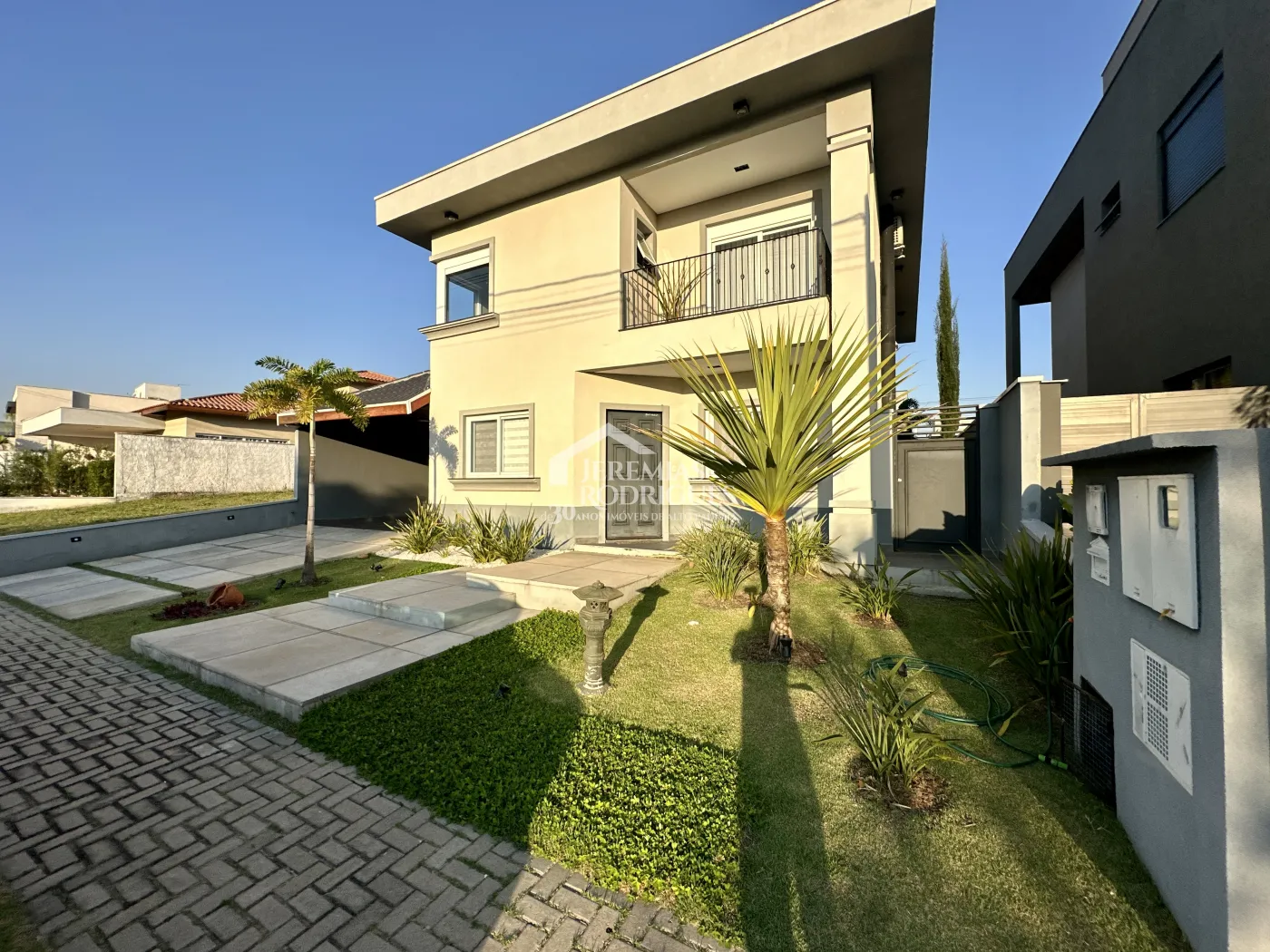 Casa com 3 suítes, 329 m² - Condomínio Ouro Ville - Taubaté/SP.