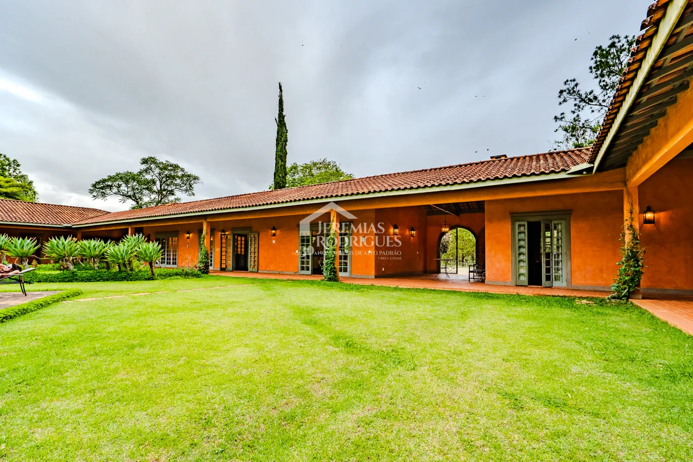 Casa à venda por R$ 6.200.000,00 - Cunha/SP