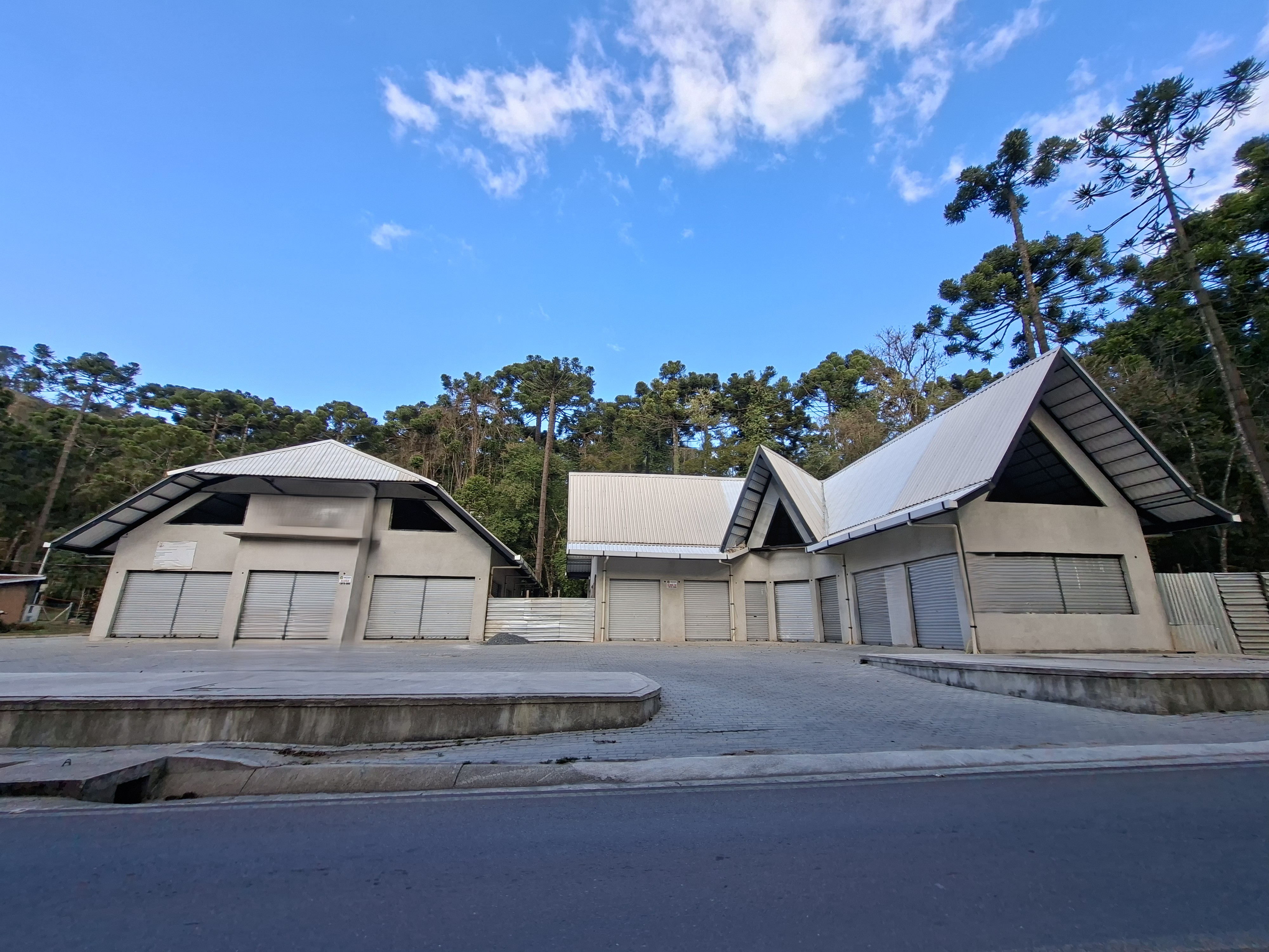 Galpão para locação, 300 m² no bairro Descansópolis em Campos do Jordão/SP.