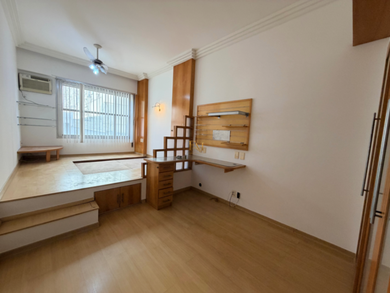 Apartamento à venda com amplitude, design, 4 quartos, e 2 vagas a 350m da praia em Copacabana posto — foto 14
