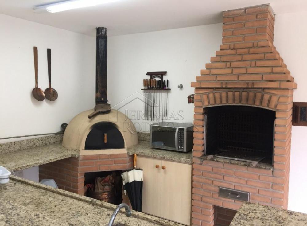 Casa à venda por R$ 2.455.000,00 - Pindamonhangaba/SP