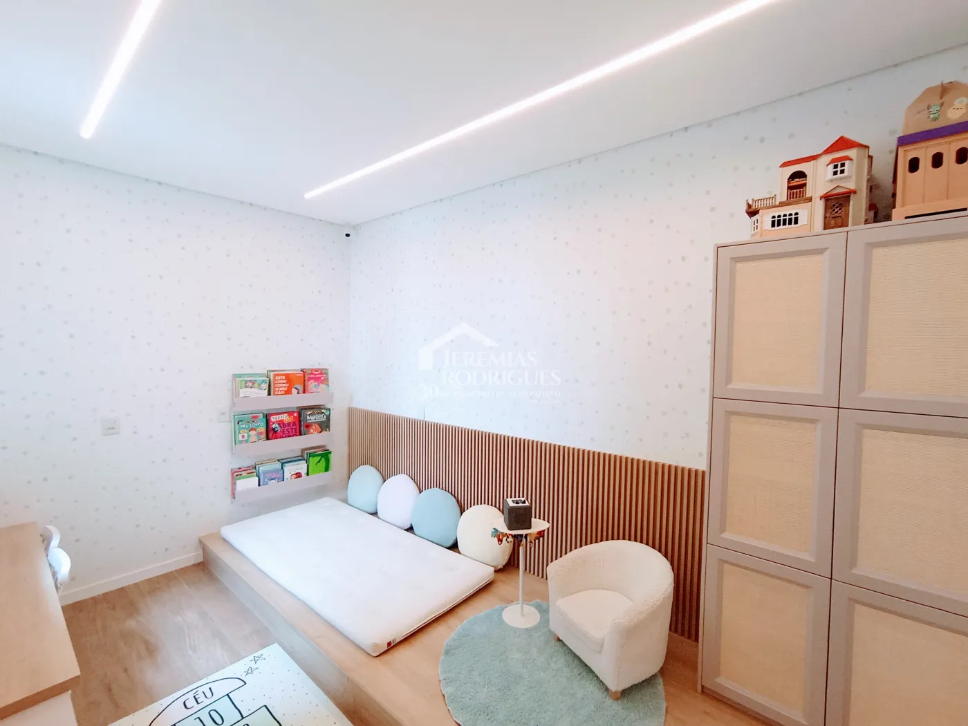 Cobertura duplex à venda com 3 dormitórios, 182 m² no Edifício Vert Residence em Taubaté/SP