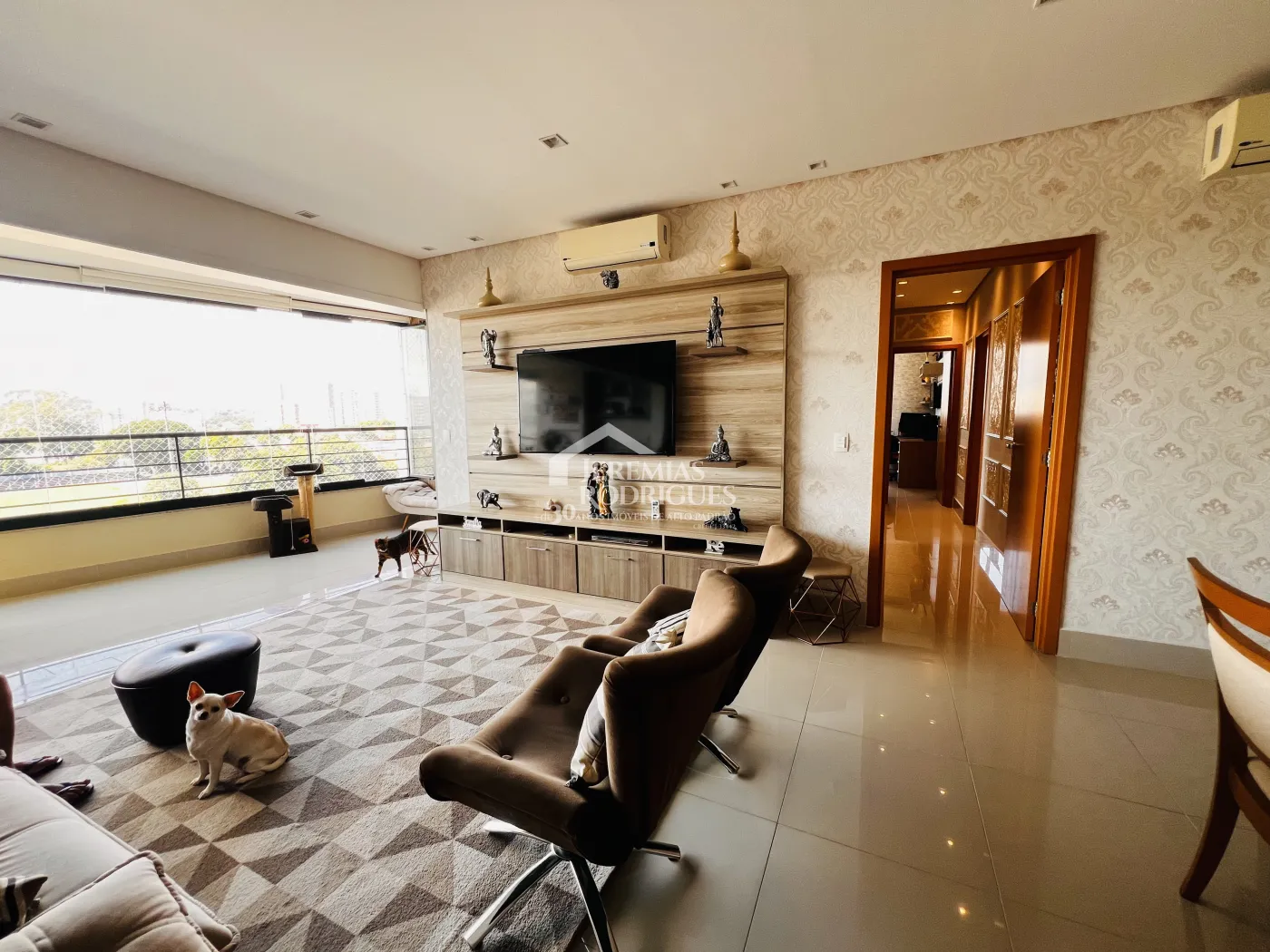 Apartamento para venda com 3 suítes no Condomínio Residencial Renaissance em Taubaté/SP