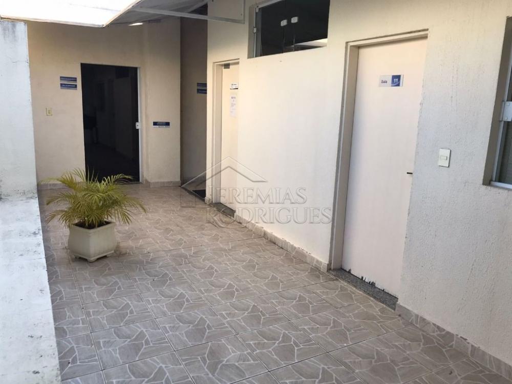 Comercial comercial à venda por R$ 3.000.000,00 - Taubaté/SP
