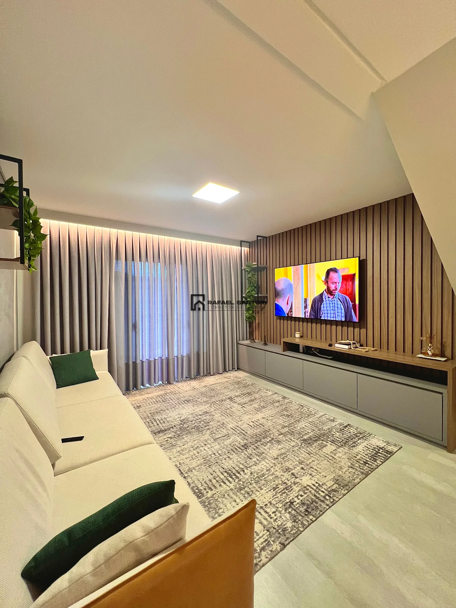GEMINADO DUPLEX MOBILIADO NO CENTENARIO — foto 2