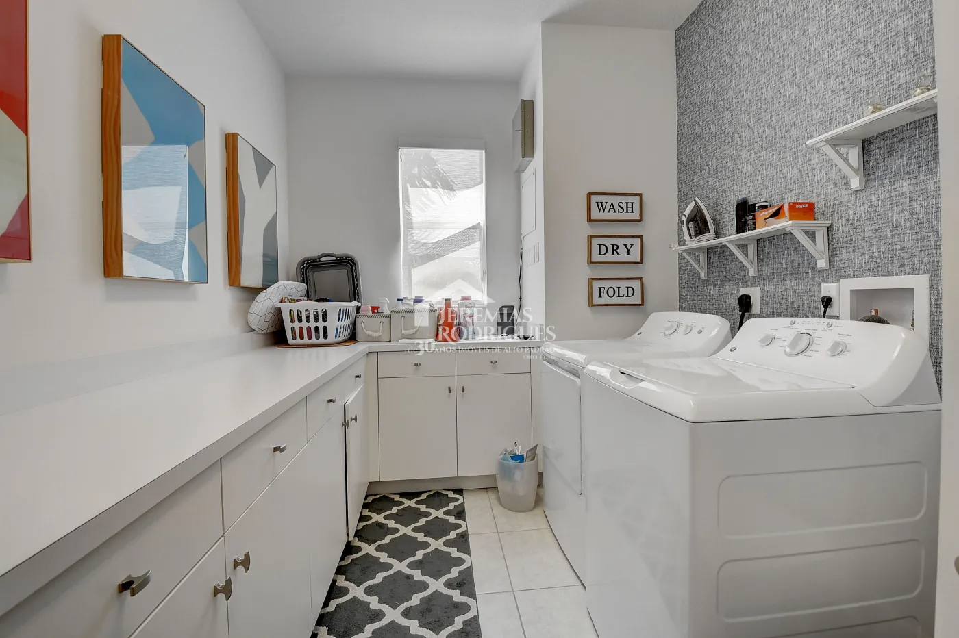 Casa com 4 dormitórios - Condomínio Dakota - Miami/ Flórida