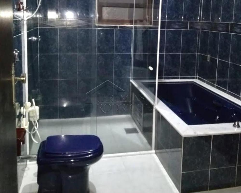 Casa com 3 dormitórios à venda no Bairro Campos Elíseos em Taubaté/SP
