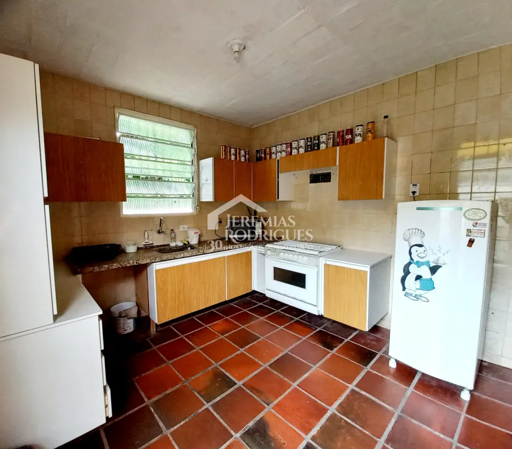 Chácara com 4 quartos, 5.580 m², à venda em Pindamonhangaba/SP