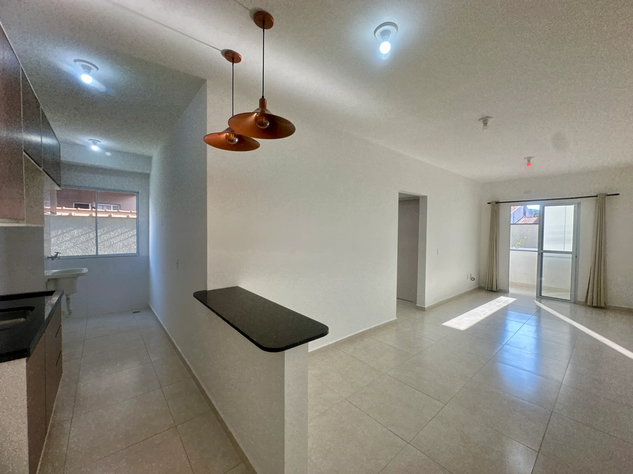 Apartamento com 2 dormitórios, 66m² para locação no Condomínio Village São José em Taubaté/SP