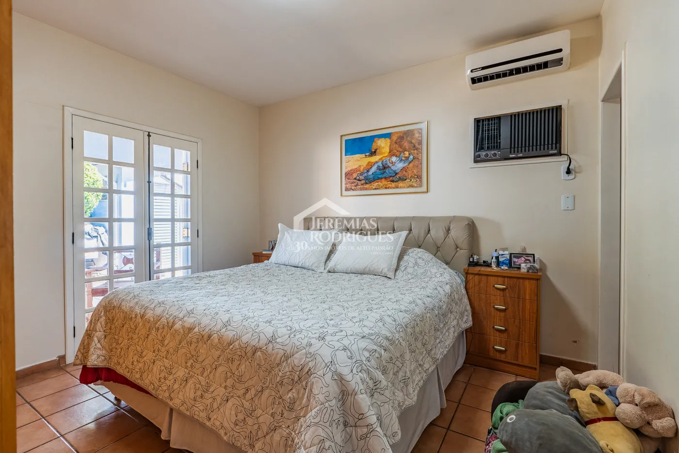 Casa com 3 dormitórios, 396 m² - Condomínio Village Paineiras - Pindamonhangaba/SP.