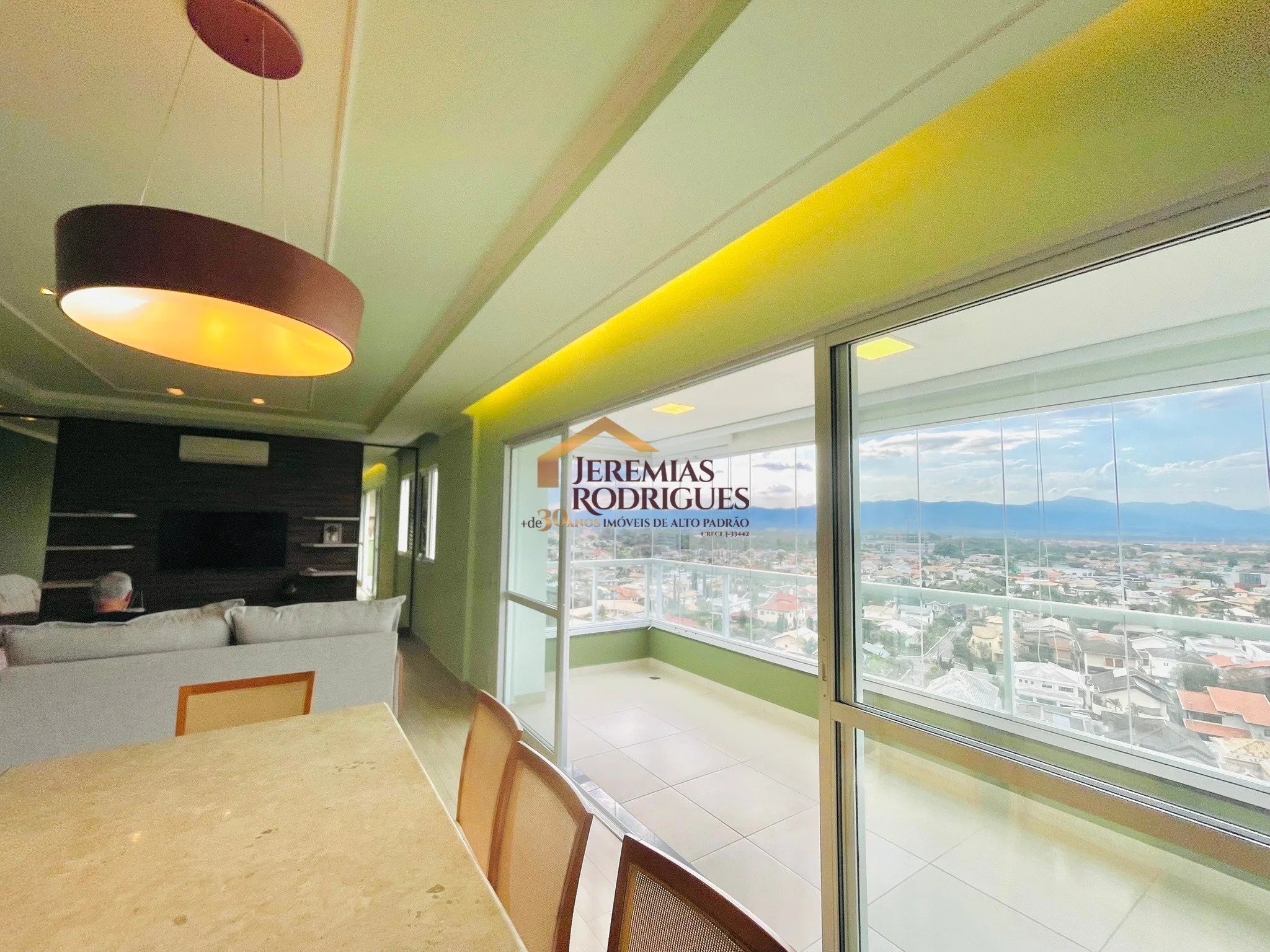 Apartamento para locação e venda Porteira fechada no Edifício Vert Residence em Taubaté/SP.