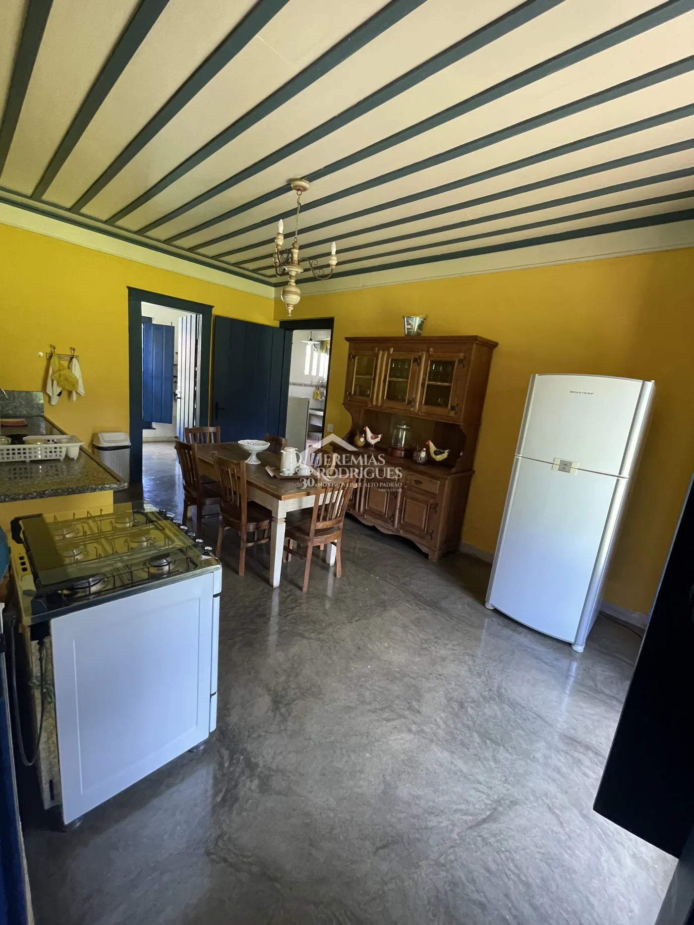 Fazenda com 12 dormitórios - Taubaté/SP