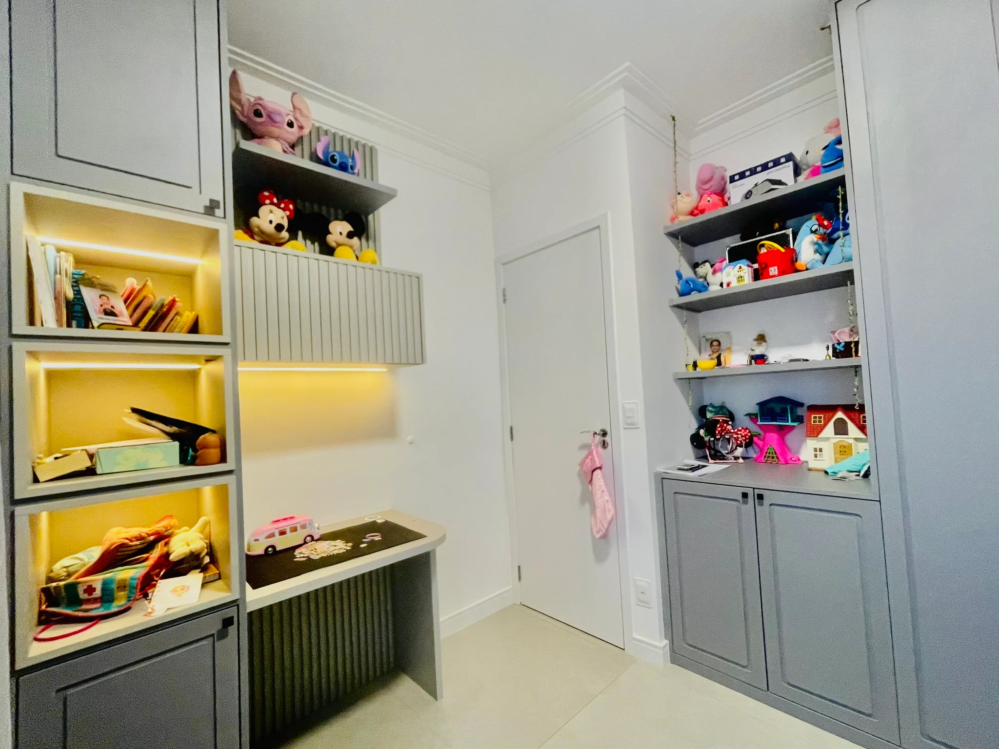 Apartamento à venda com exclusividade com 3 dormitórios no Condomínio Lucca em Taubaté/SP. 