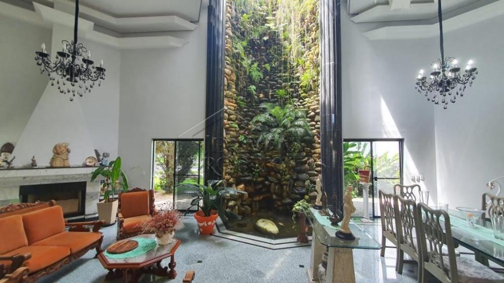 Casa à venda por R$ 3.000.000,00 - Pindamonhangaba/SP