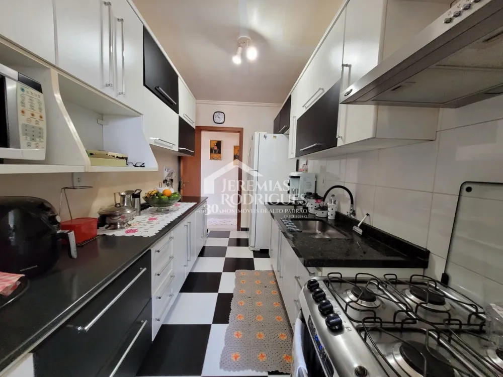 Apartamento com 3 quartos, 198 m², à venda por R$ 729.000- Vila São José - Taubaté/SP