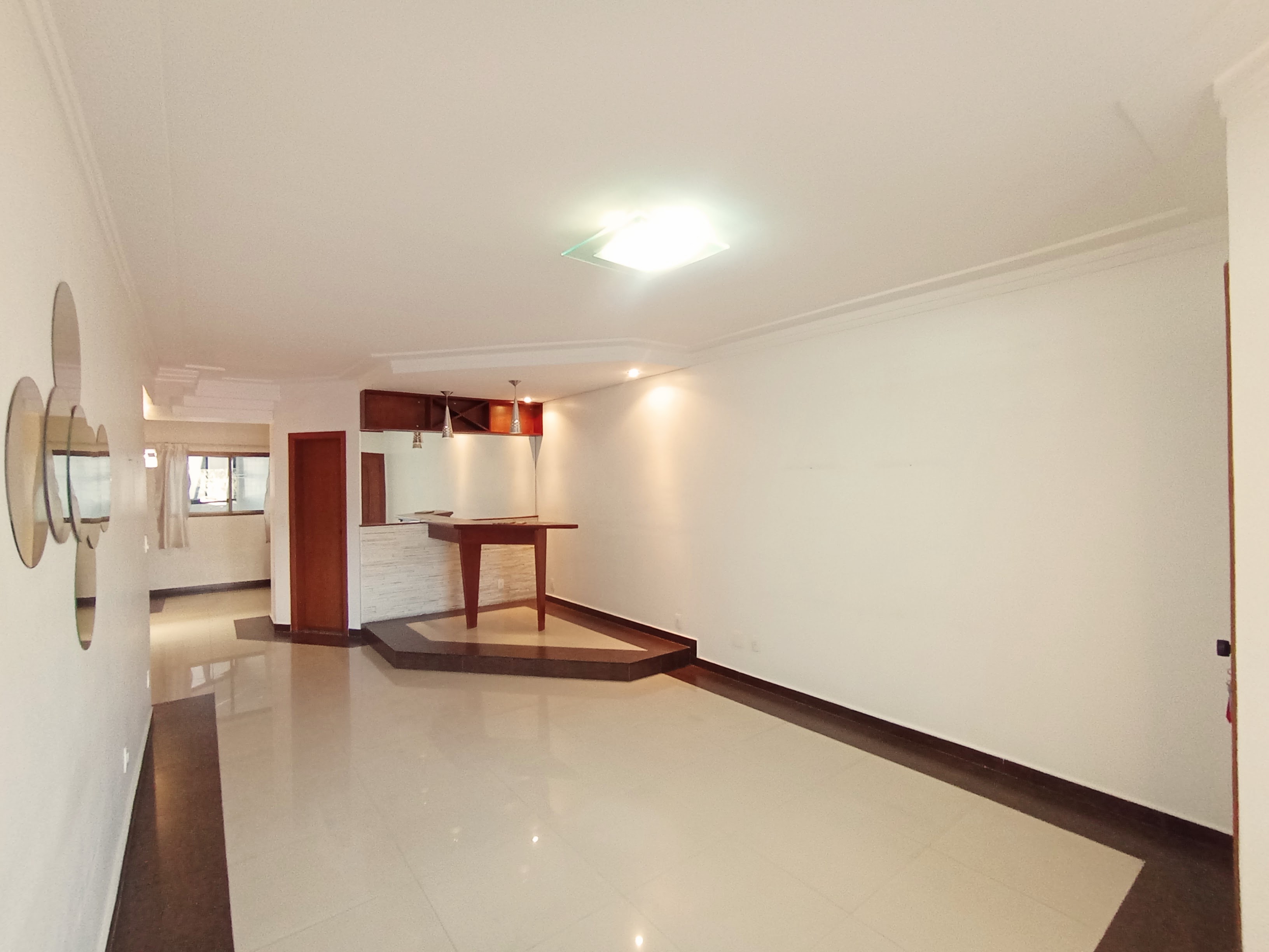 Apartamento à venda com 3 dormitórios, 171 m² no Condomínio Green Tower em Taubaté/SP.
